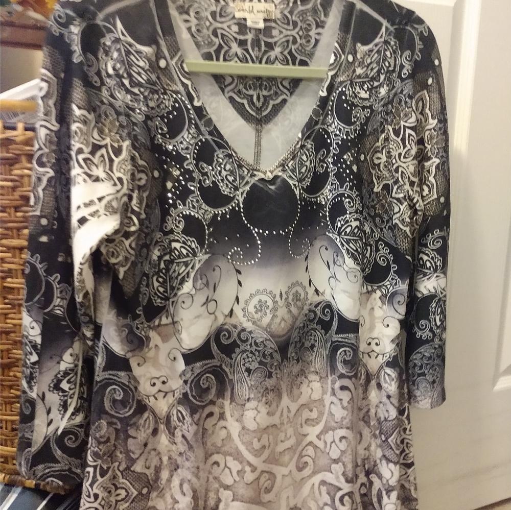 Women's Top
